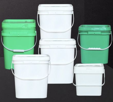 12' Poly Buil Square Storage Buckets met deksels 2 lbs