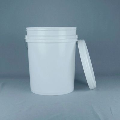 BPA-vrije witte 5 liter plastic emmers met deksel voor chemisch poeder