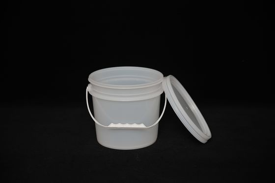 Op maat gemaakte transparante plastic emmer met deksel voor binnen- en buitengebruik