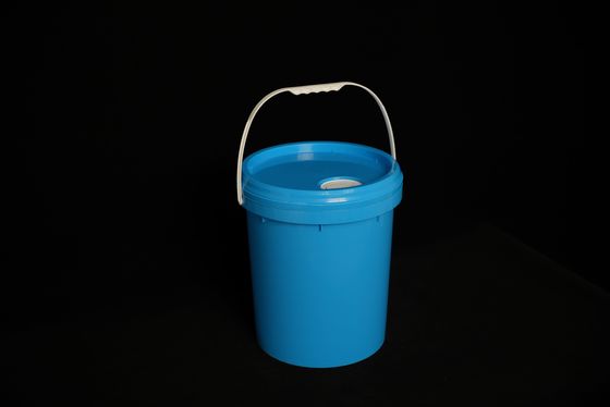 Lichte ronde plastic emmer met aangepast logo